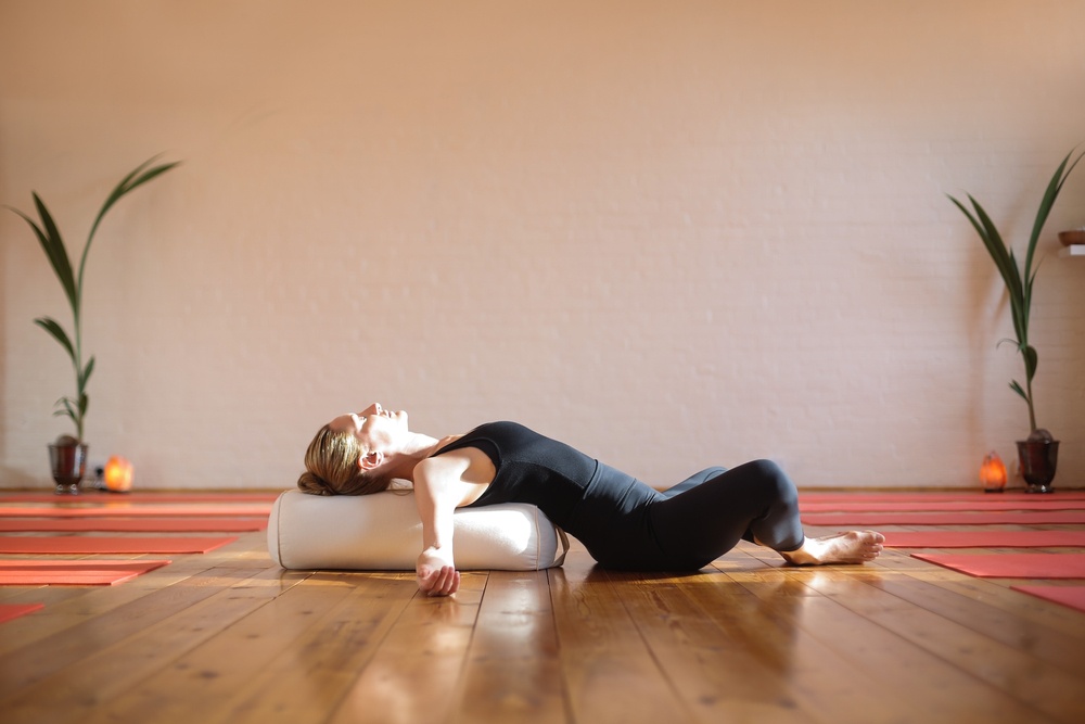Young,Woman,Practicing,Yoga,At,Home,During,Self-isolation,Under,Covid-19